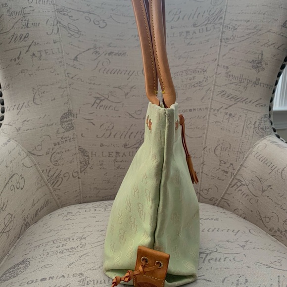 Dooney & Bourke canvas logo handbag - Picture 4 of 10